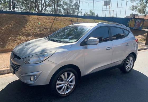HYUNDAI IX35 2.0 MPI 4X2 16V FLEX 4P AUTOMÁTICO
